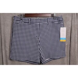 Pro Tour Coolplay Golf Shorts Size 12 UPF 50 Black White Gingham Check